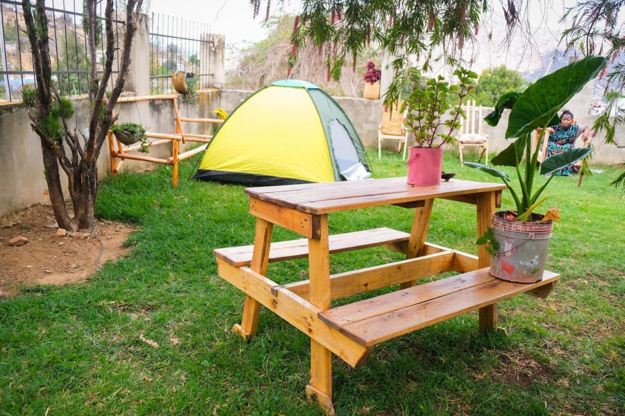 Emmy'S Backpackers Hostel Iringa Exterior foto