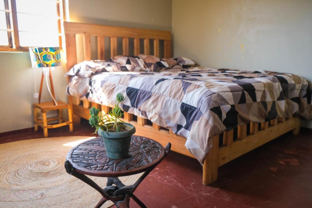 Emmy'S Backpackers Hostel Iringa Exterior foto