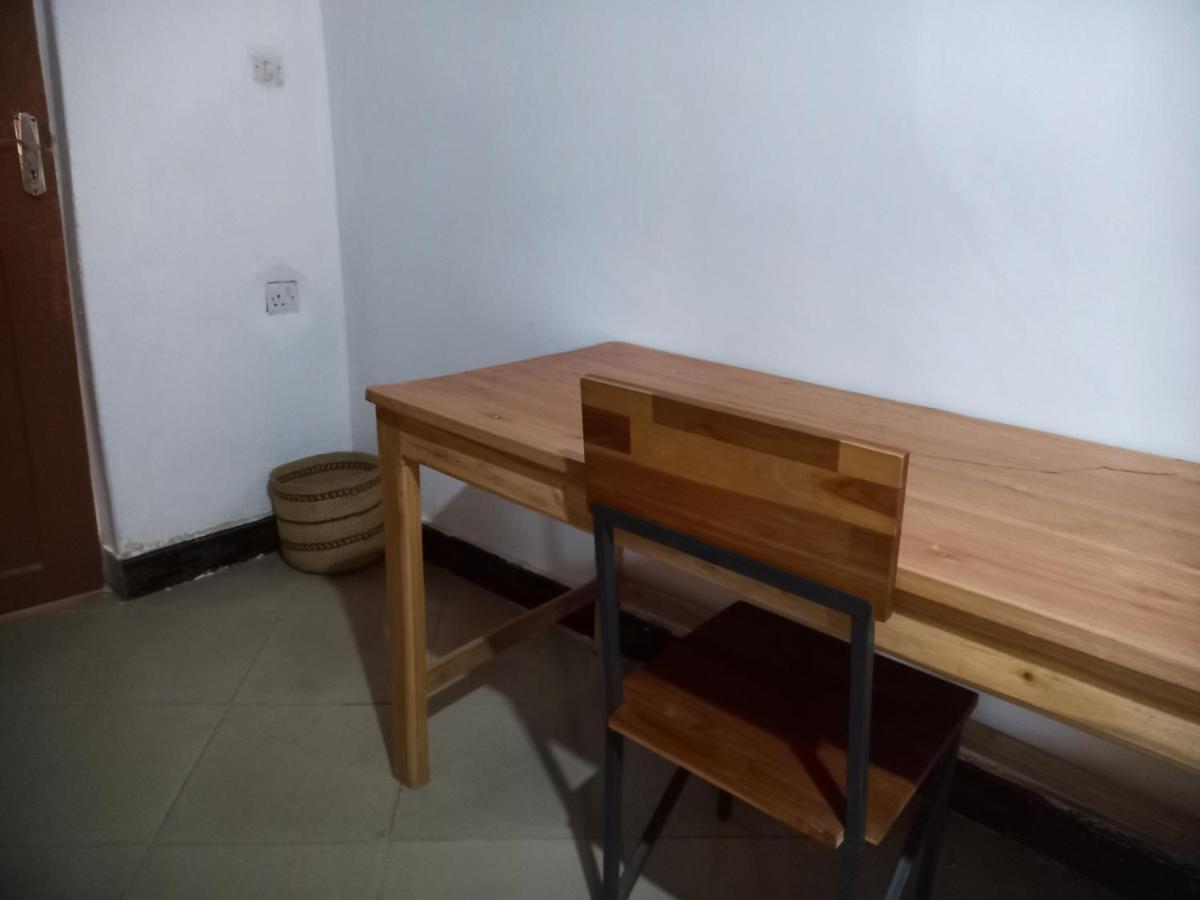 Emmy'S Backpackers Hostel Iringa Exterior foto